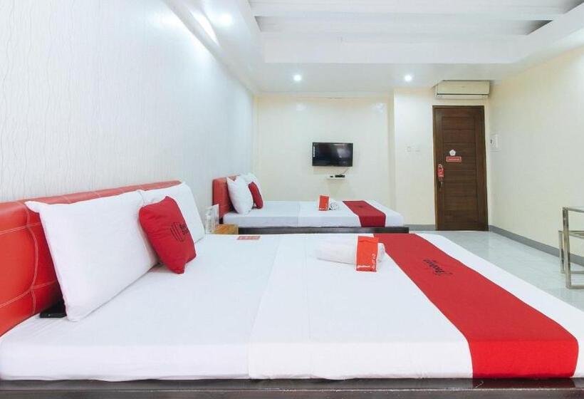 Семейный Номер, Reddoorz At Dbuilders Rooms Lower Bicutan