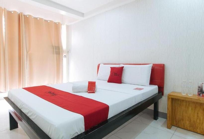 Семейный Номер, Reddoorz At Dbuilders Rooms Lower Bicutan