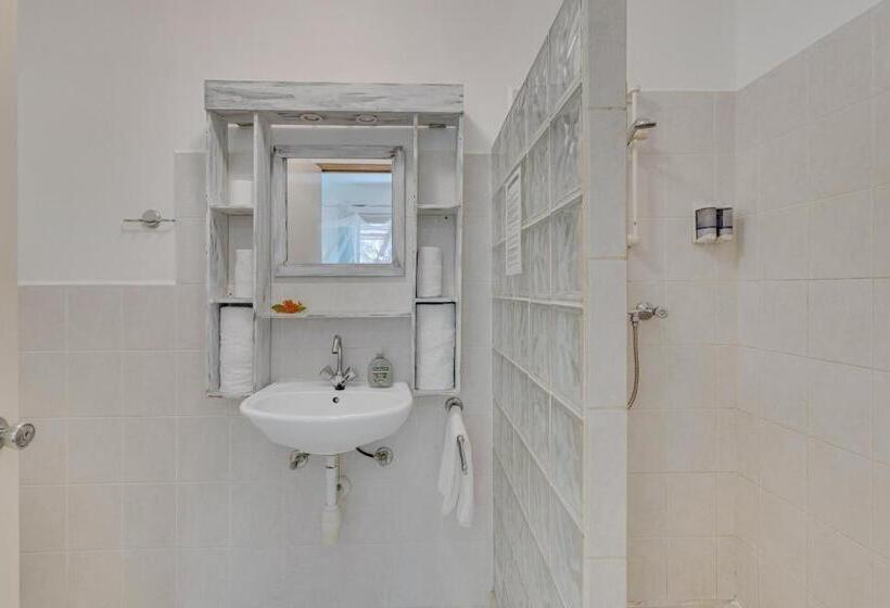 آپارتمان 1 خوابه با چشمانداز باغ, Tropical Divers Resort