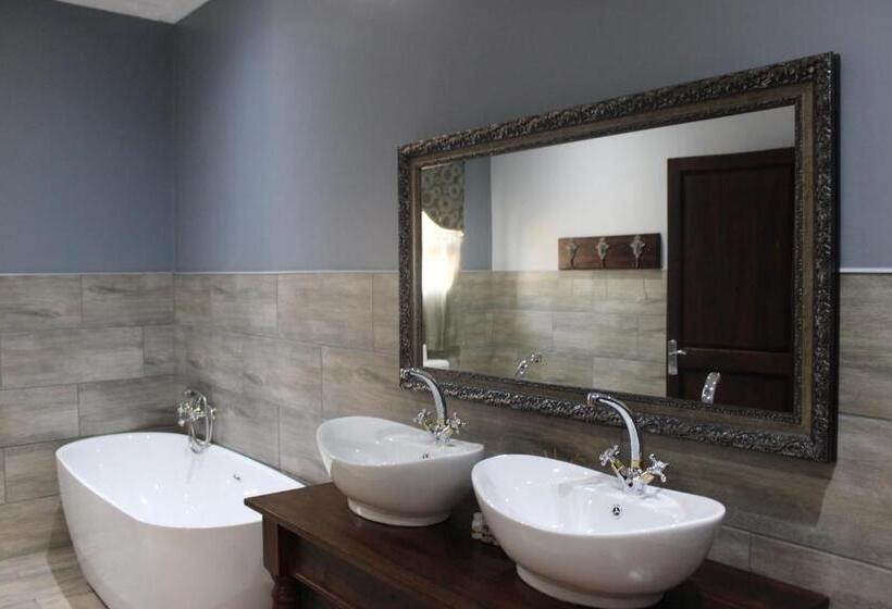 キングサイズベッドのデラックスルーム, 2 Owls Guesthouse