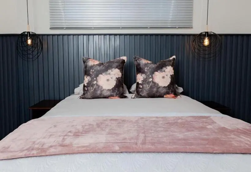 Perhehuone Puutarhanäkymä, 2 Owls Guesthouse