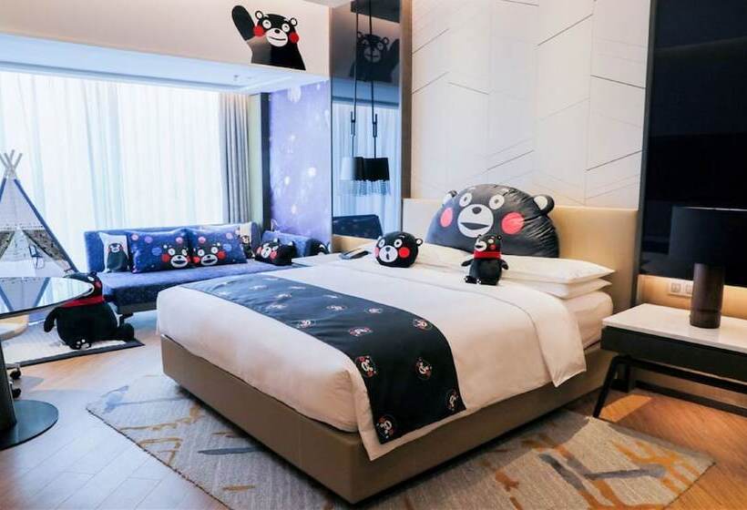 חדר משפחתי, Renaissance Xi An