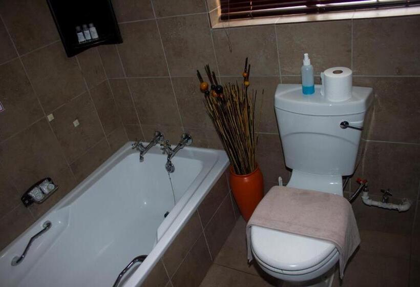 Номер Deluxe Кровать Кинг, Echo Garden Guesthouse