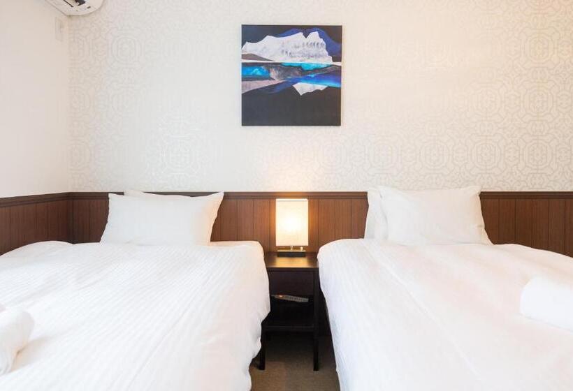 Camera Standard, Floral Green Maple House