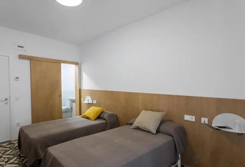 Standard-huone, Hostel.b