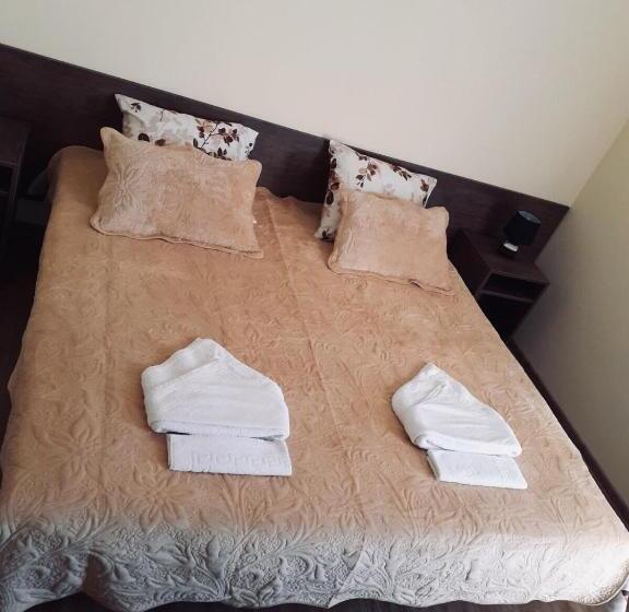 Standard-huone Parveke, Giorgi