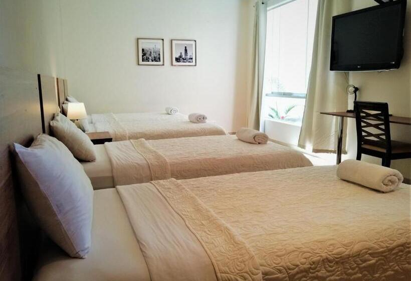 اتاق استاندارد چهار تخته, Villa Oasis