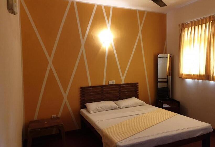 חדר סטנדרט, Shiva Rest Katharagama