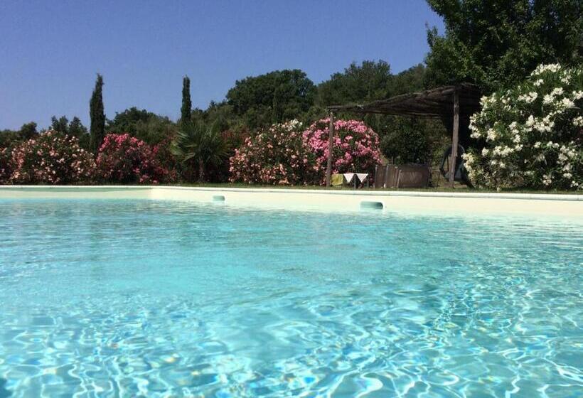 خانه 2 خوابه, Agriturismo Lupo Vecchio