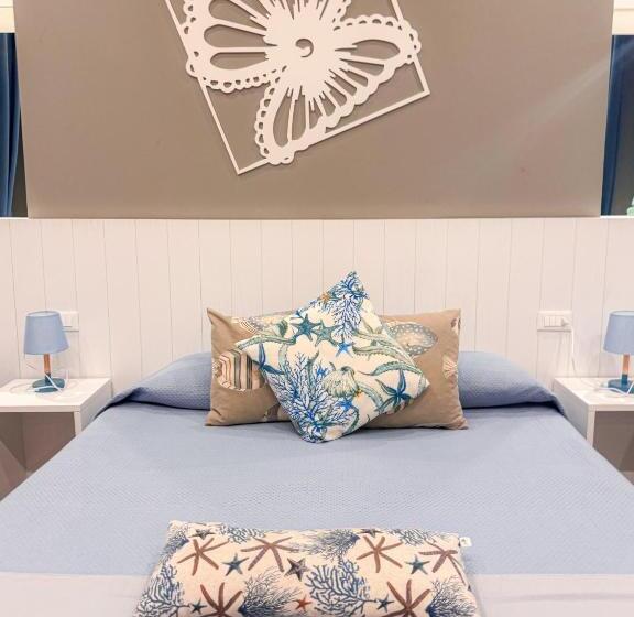 اتاق استاندارد چهار تخته, Camere Amely