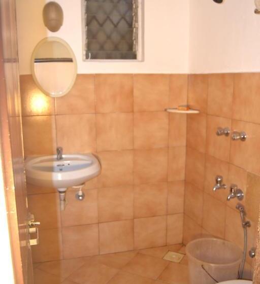 ファミリールーム, O Camarao