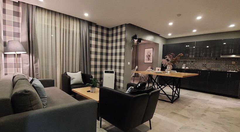 سوئیت پرزیدنت, Suite Loc Luxury Apart