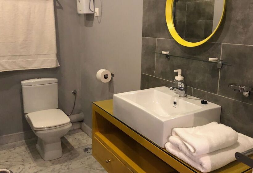 سوییت لوکس, Suite Loc Luxury Apart