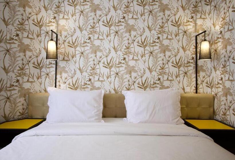 1 Bedroom Penthouse Apartment, Suite Loc Luxury Apart