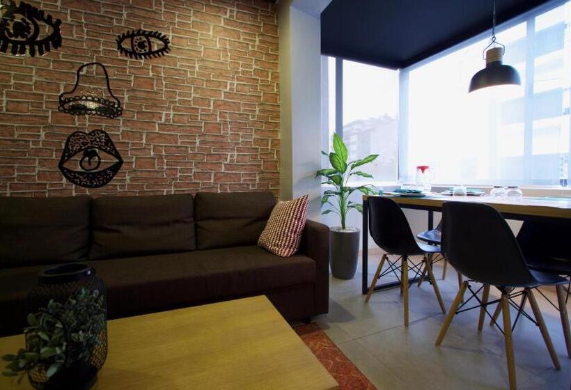 带1个卧室的高级公寓, Suite Loc Luxury Apart