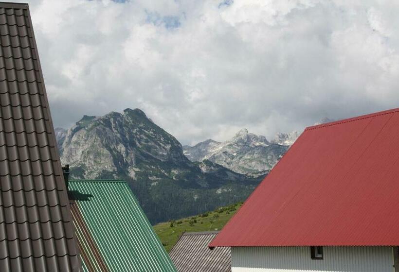 سوییت دوبلکس, Apartmani Prisoje