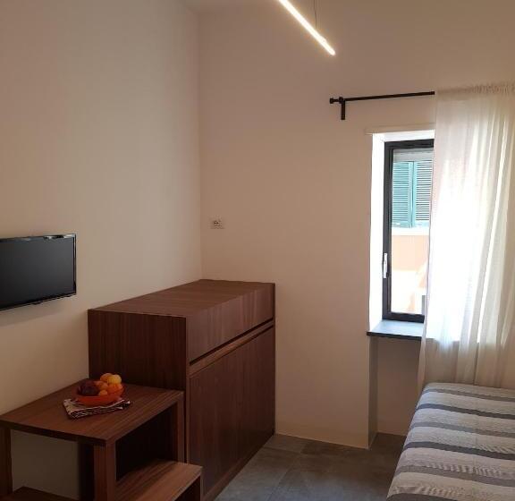 اتاق استاندارد, I 26 Gradini Capri