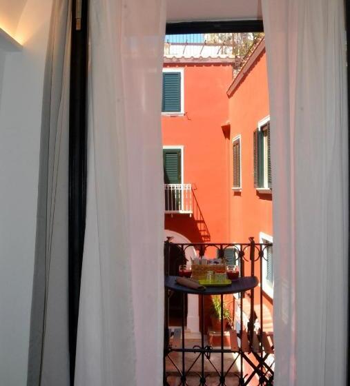 اتاق استاندارد با بالکن, I 26 Gradini Capri