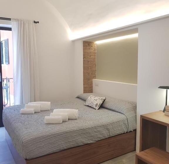 バルコニー付きスタンダードルーム, I 26 Gradini Capri