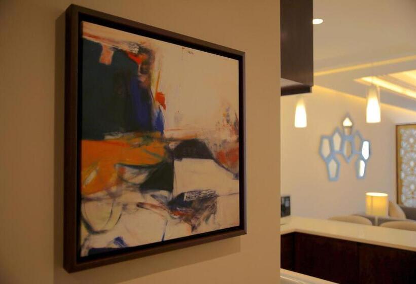 استودیوی کلاسیک, Downtown Hotel Apartments