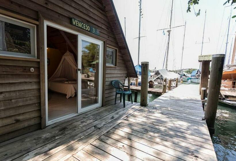 اتاق استاندارد, Hacienda Tijax Jungle Logde