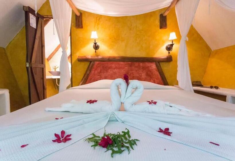 اتاق لوکس, Hacienda Tijax Jungle Logde