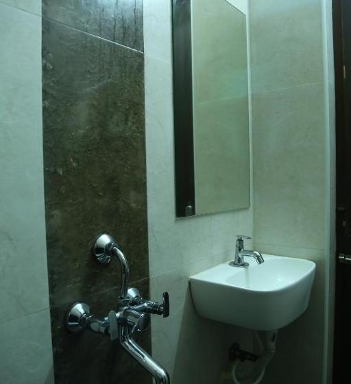 舒适三人间, Horizon Inn