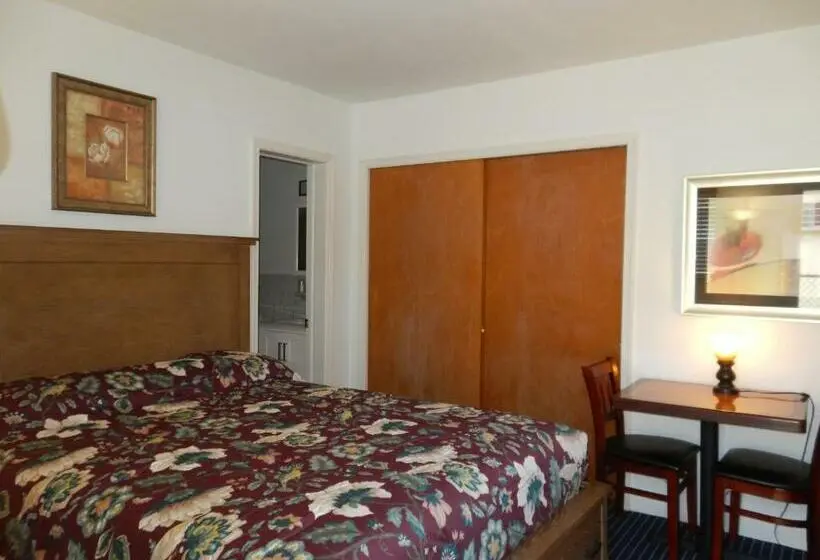 اتاق استاندارد, Shell Motel Hollywood