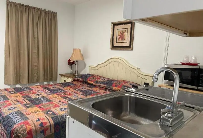استودیوی استاندارد, Shell Motel Hollywood