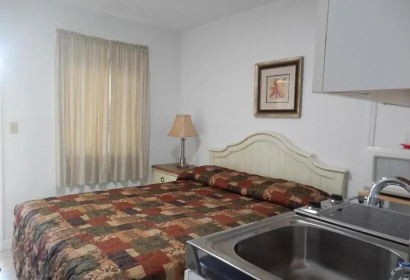 استودیوی استاندارد, Shell Motel Hollywood