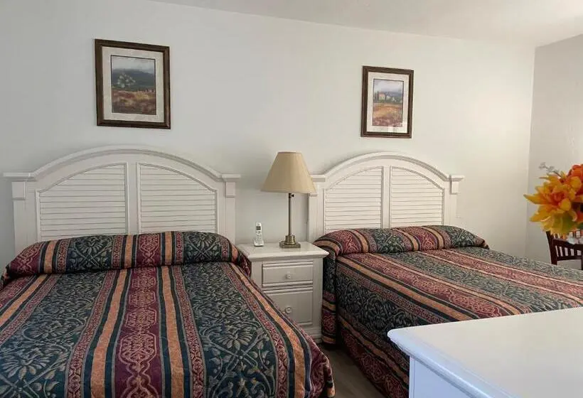 اتاق استاندارد با چشم‌انداز, Shell Motel Hollywood