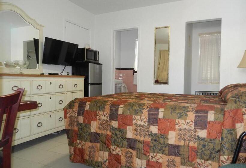 标准间, Shell Motel Hollywood