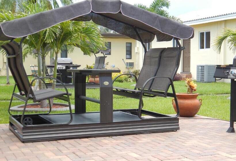 标准间, Shell Motel Hollywood