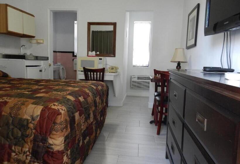 Студия Стандарт, Shell Motel Hollywood