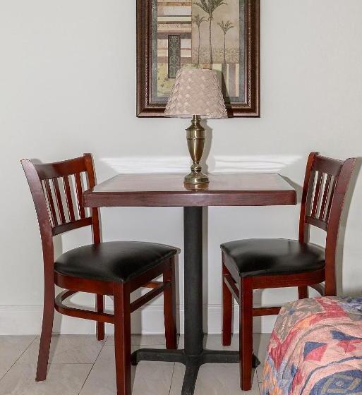 带观景的标准间, Shell Motel Hollywood