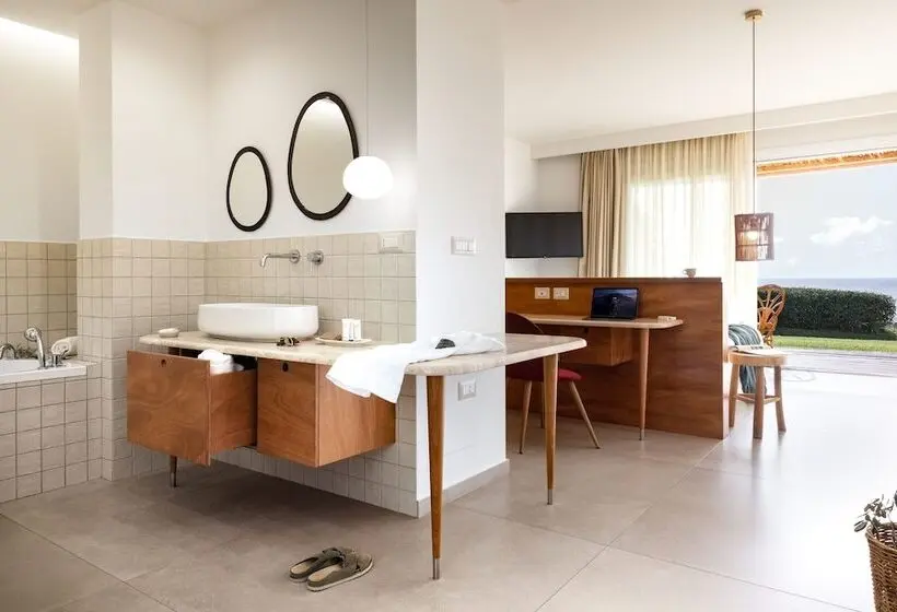 اتاق کلاسیک با چشم‌انداز دریا, Armacera Resort