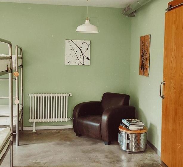 سرير فى غرفة مشتركه, Casa Carmina Hostel