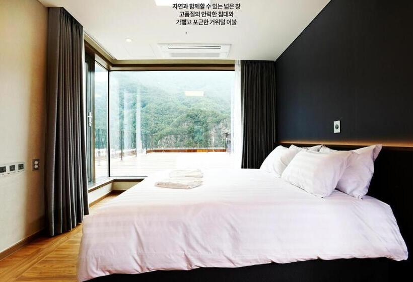 패밀리 스위트, Pine Forest Jeongseon Alpine Resort
