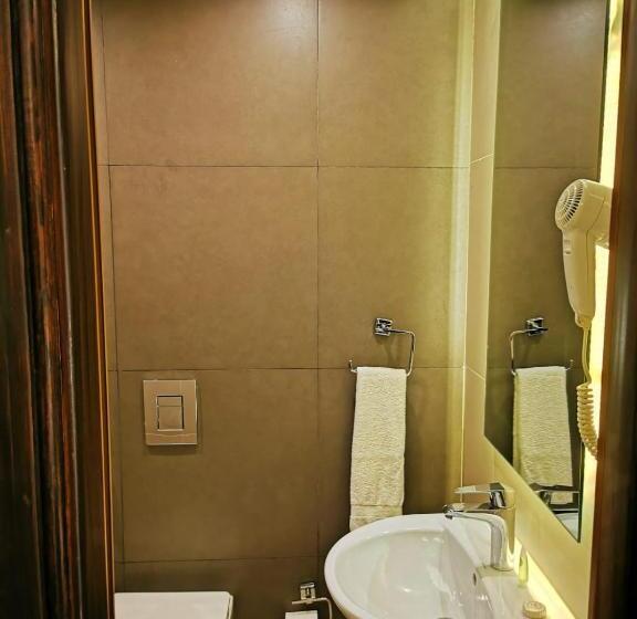 اتاق لوکس, Taj