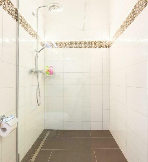 침실 1개 아파트, Altes Backhaus