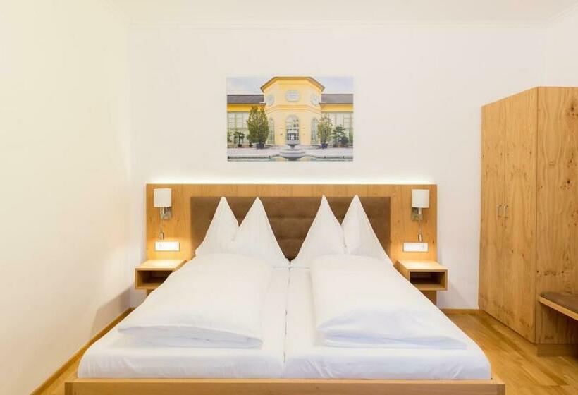 침실 1개 아파트, Altes Backhaus