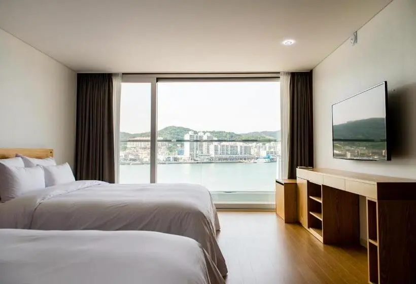 Deluxe Suite Sea View, Fortuna