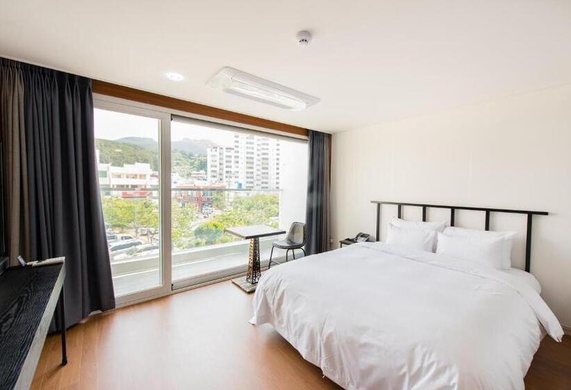 Chambre Standard, Fortuna