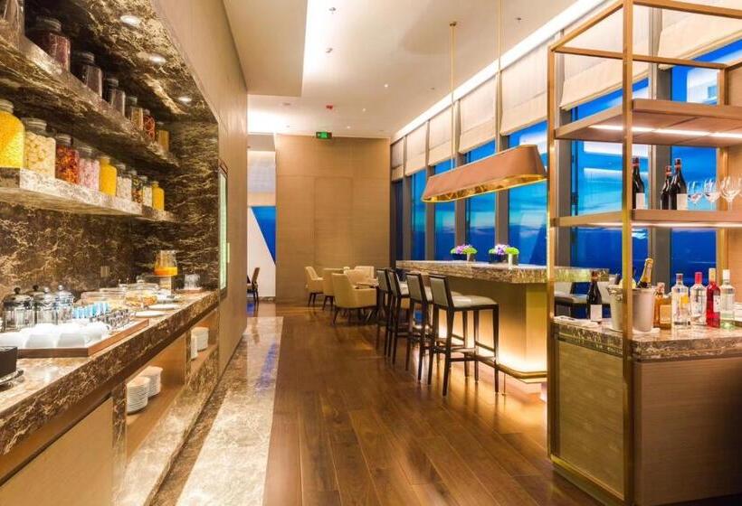 클럽 룸 킹침대, Hyatt Regency Zhenjiang