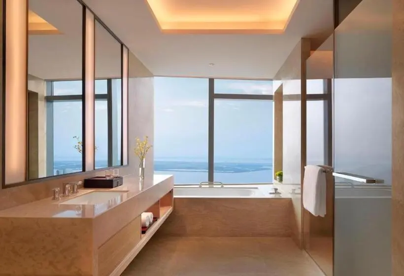 キングサイズベッドのデラックスルーム, Hyatt Regency Zhenjiang