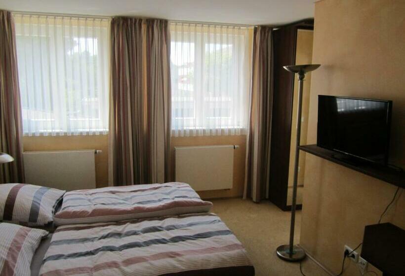 标准间, Die Krone