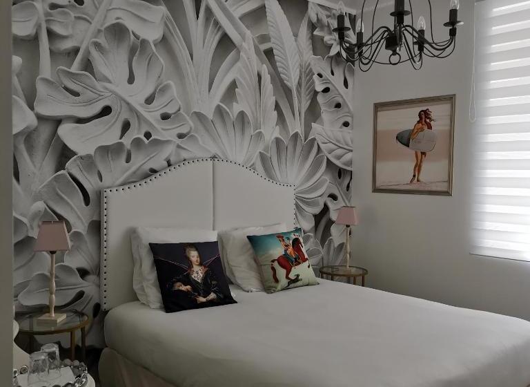 غرفة قياسية مطلة على المدينة, La Maison Blanche