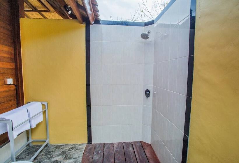 Номер Deluxe, Samanta Huts