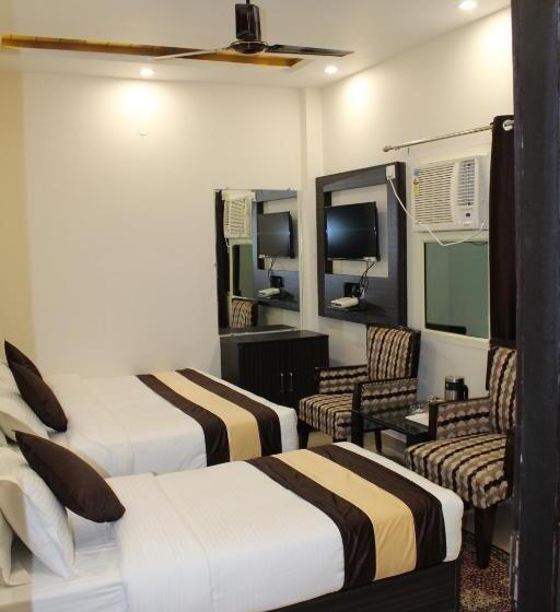 חדר משפחתי, Gopal