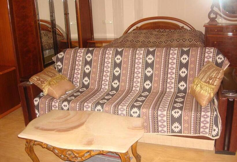 سوییت خانوادگی, Resanda